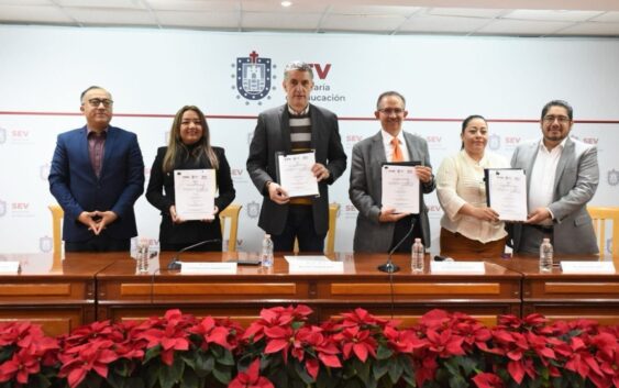 SEV firma convenio con el OPLE e INE que facilitará el uso de los planteles educativos en el proceso electoral de 2024