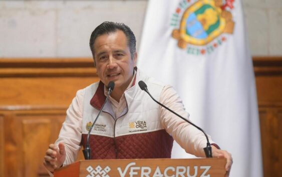 En caso de presunto fraude de cámaras de videovigilancia, juez federal perdonó al ex gobernador Yunes Linares y sólo vinculó a funcionario menor: Cuitláhuac