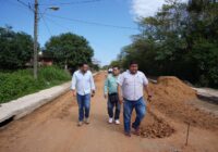Alcalde Ponciano Vázquez Parissi recorre supervisando obras en construcción