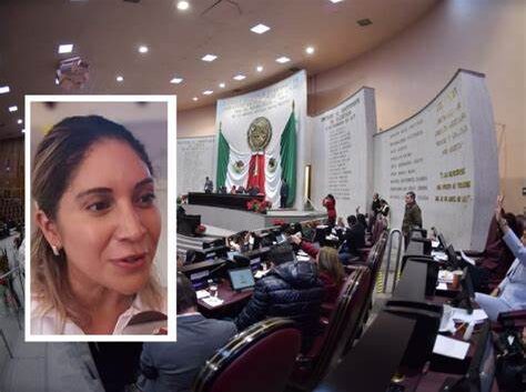 Renuncia «Paloma» en Acayucan… Buscará la diputación local