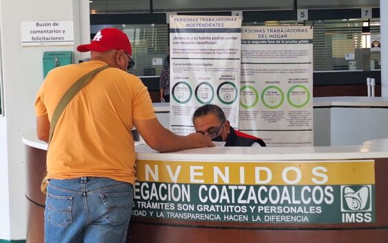 Informa IMSS Veracruz Sur sobre la revista de supervivencia para pensionados