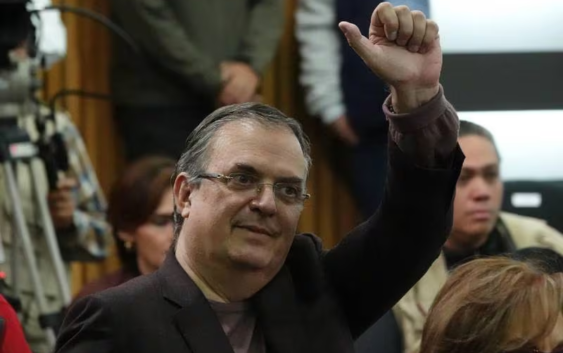 Marcelo Ebrard va al Senado: Morena lo incluye en lista de ‘pluris’