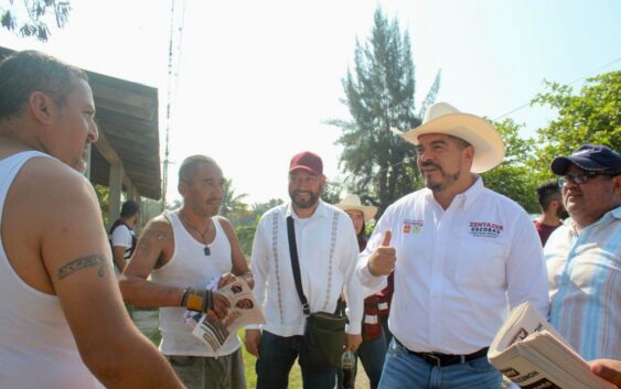 La gente de Amatlán confía en Zenyazen Escobar