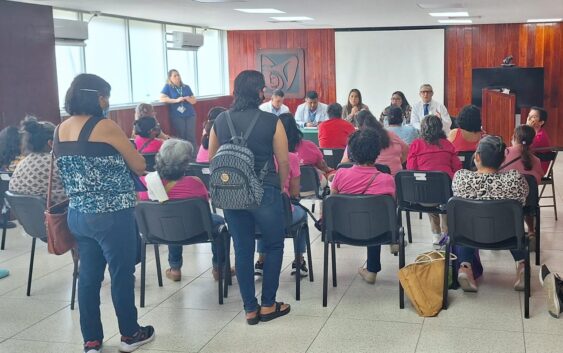 Se reúnen pacientes oncológicos en HGZ No. 36del IMSS Veracruz Sur