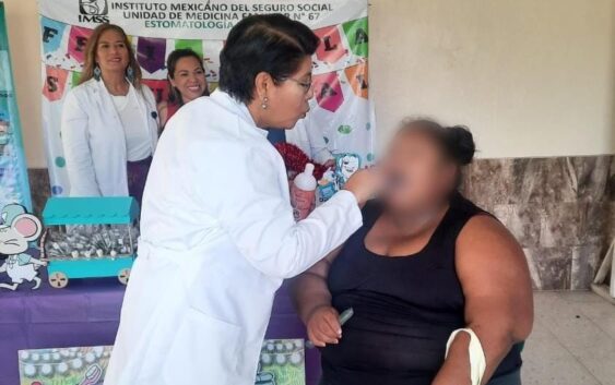 Realiza IMSS Veracruz Sur Primera Feria de Salud Bucal