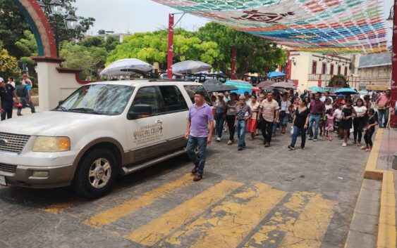 Sepultan a las víctimas del “autobuzaso” en Papantla