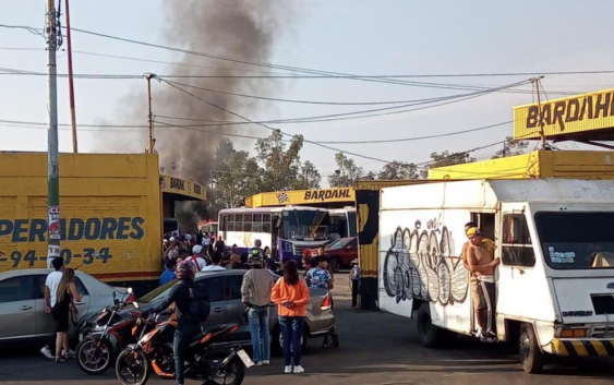 Reportan caída de aeronave en Av. Aztecas y del Imán en Coyoacán; se movilizan cuerpos de emergencia