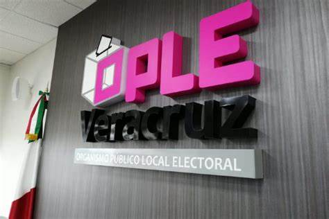 Partidos cambian 20 candidatos adiputados locales y suplentes, en Veracruz