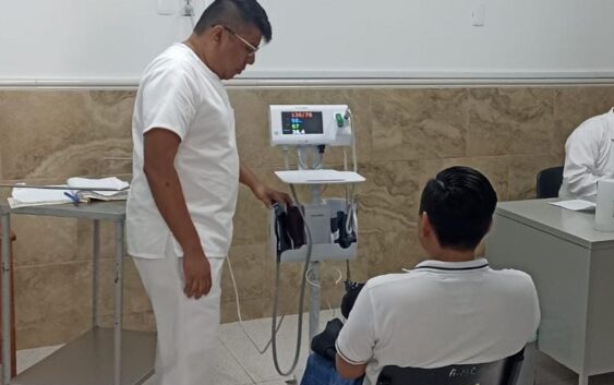 Alerta IMSS Veracruz Sur sobre síntomas de migraña