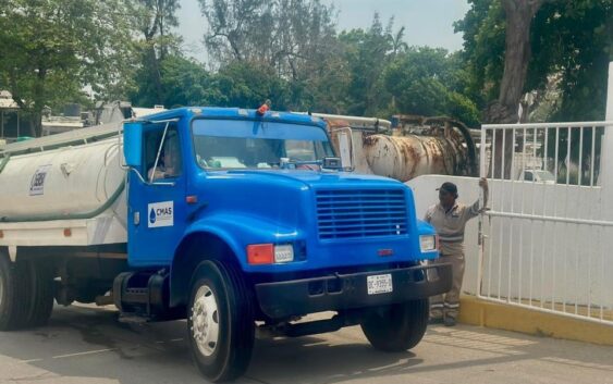 Sigue el desabasto de agua potable en Coatzacoalcos