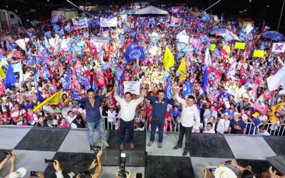 Con el apoyo de miles de ciudadanos, cierra Pepe Yunes campaña regional en la zona centro