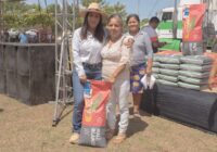 En Acayucan, el campo se fortalece con el programa integral “Adelitas”