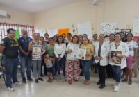 Brindan pláticas de salud mental, psicología y nutrición a padres de familia de Coatzacoalcos