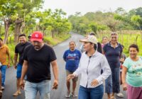 Supervisando de cerca cada una de las obras en comunidades de Acayucan