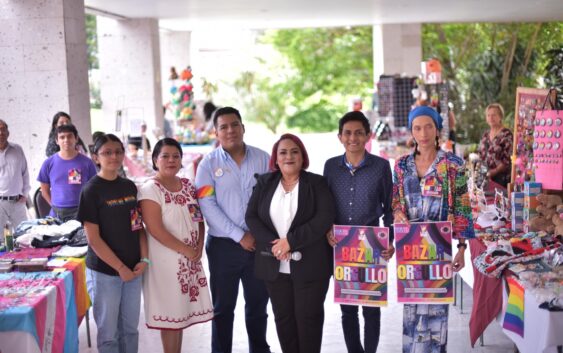 Presentan en el Congreso el bazar organizado por Orgullo Xalapa, A. C.