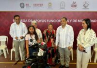 Hacen entrega de aparatos de apoyo funcionales en Coatzacoalcos