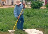 Personal del Ayuntamiento de Cosoleacaque realiza jornadas de limpieza en lugares de esparcimiento.