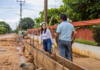 Por la ruta correcta la alcaldesa continúa la supervisión de obras en Acayucan