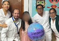 Gracias al IMSS Veracruz Sur Leilani vence al cáncer y toca la campana de la vida