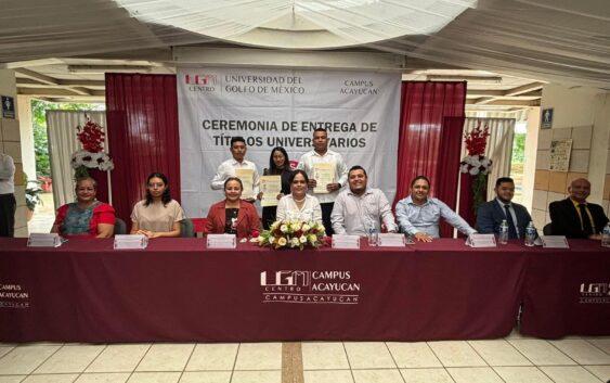 Entrega la Universidad del Golfo de México, títulos universitarios con RVOE licenciaturas 2020-2024