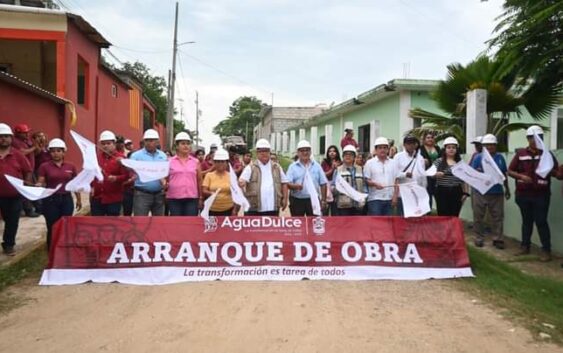 Arranca la pavimentacion de la calle Crisantemos en beneficio de 250 familias