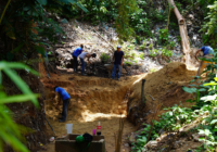 Avanza construcción de canal pluvial en el barrio Primero del municipio de Cosoleacaque