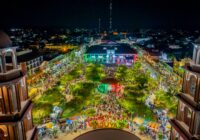 Mexicanos acayuqueños ¡Vivan las mujeres!¡viva nuestra identidad cultural! ¡Viva nuestra soberanía! ¡Viva México!: Rosalba Rodríguez