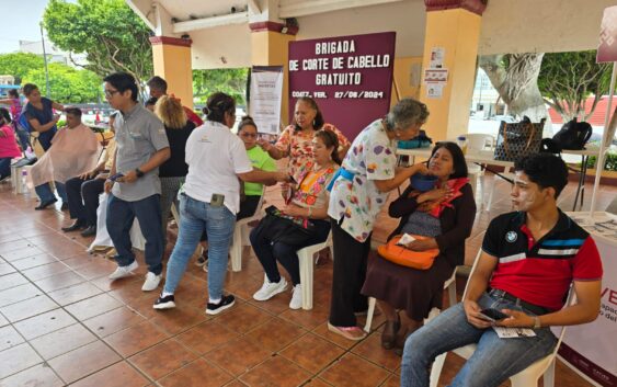 Realizan ‘Jornada de Corte de Cabello Gratuito’ en Coatzacoalcos