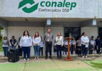 Capacitan a alumnos del Conalep 058 en la elaboración de un repelente casero