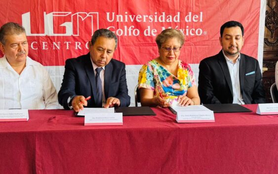 Firma convenio IMSS Veracruz Sur con Universidad de Golfo de México Rectoría Centro