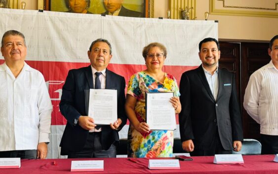 Firma convenio IMSS Veracruz Sur con Universidad de Golfo de México Rectoría Centro