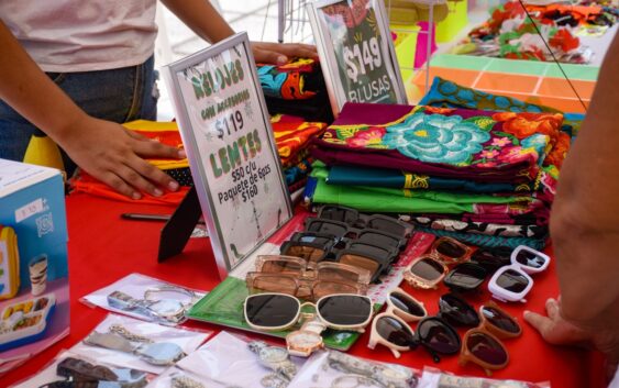 Realizan ‘Festival de comidas típicas y artesanías mexicanas’ en el parque Independencia