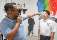 Con el programa Estilo de Vida Saludable inicia Noé Castillo Olvera, brigadas de Salud visual en Agua Dulce.