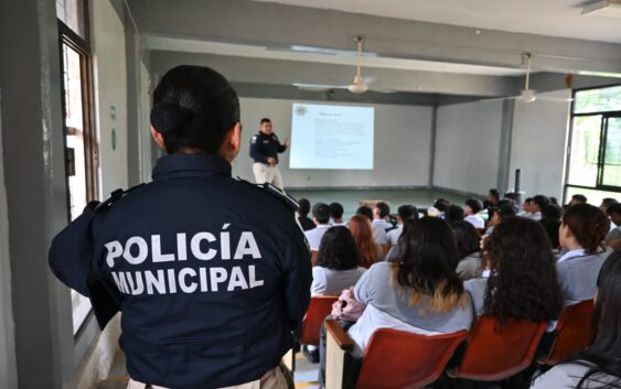 Ayuntamiento de Coatzacoalcos impulsa la convivencia sana y segura en el ámbito escolar