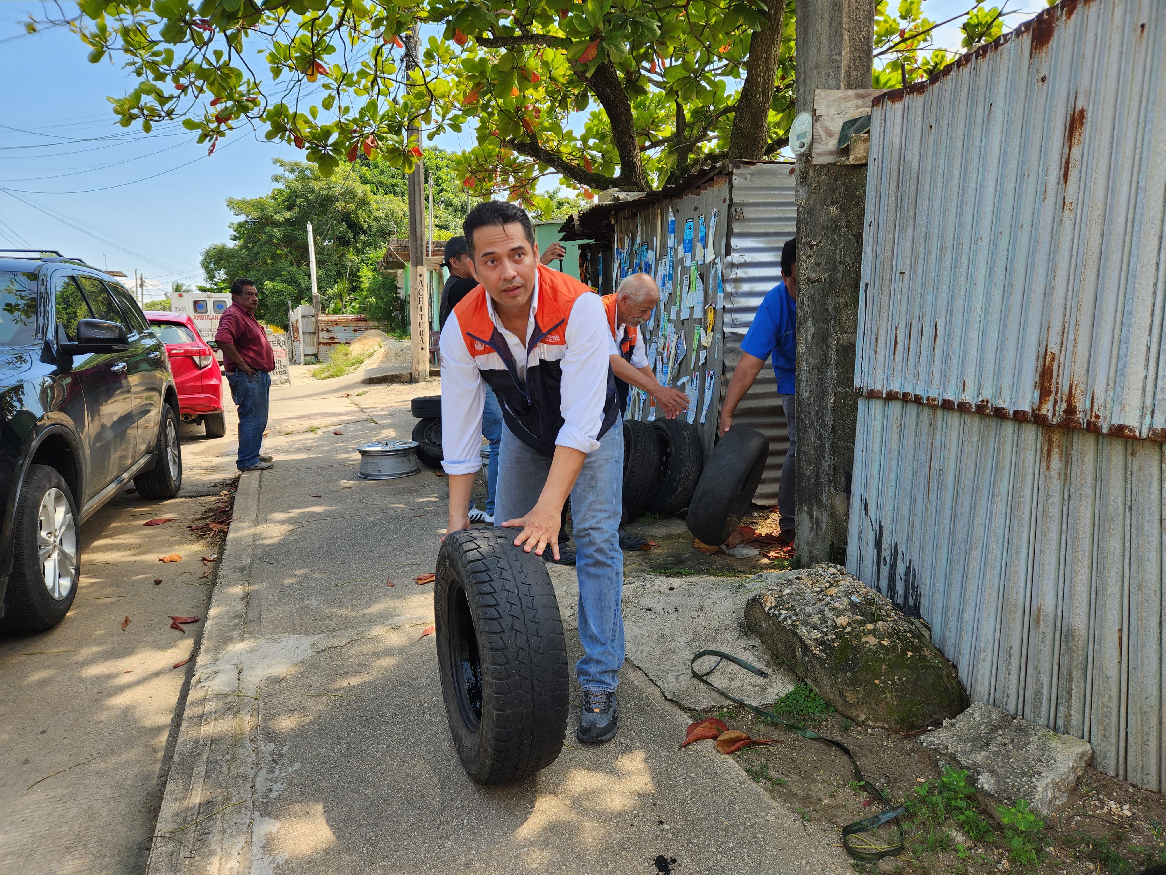 Eliminan más de 66 toneladas de llantas en operativo contra el Dengue en vulcanizadoras