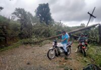 Temporal lluvioso dejan sin energía eléctrica a Uxpanapa