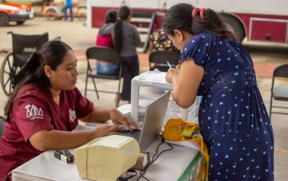 En Dehesa jornada médica en coordinación PEMEX social y el gobierno municipal de Acayucan