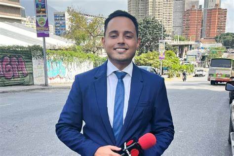 Asesinan al periodista Mauricio Cruz en pleno centro de Uruapan, Michoacán