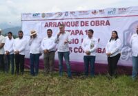 Colocan primera piedra de la extensión de la UTCV en Córdoba