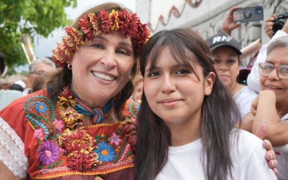 Reconoce Rocío Nahle a Angela Olazarán, la mejor estudiante del mundo