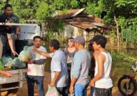 Damnificados por lluvias torrenciales en Los Tuxtlas no están solos, Gómez Cazarín los respalda