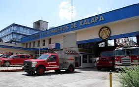 Bomberos de Xalapa, ignorados.