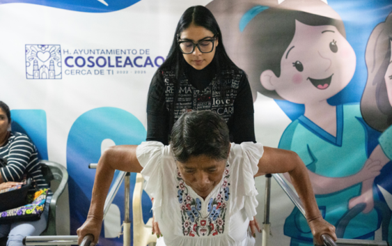 Más pacientes rehabilitados en la UBR de Cosoleacaque