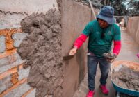 Construcción de canal pluvial beneficia a las familias de la cabecera municipal de Cosoleacaque.