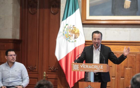 Inicia programa Bachetón en Veracruz; atenderá 2 mil 545 km de caminos federales