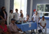 Personal de la Unidad Médica Municipal de Cosoleacaque realiza actividades de promoción a la salud metabólica.