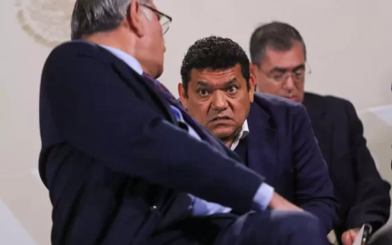 May señala de liderar grupo criminal a jefe de SSP nombrado por Adán Augusto