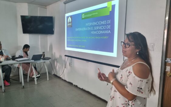 Capacitan IMSS Veracruz Sur personal de Enfermería en servicio de hemodinamia