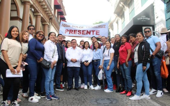 Hoy, 1 de diciembre de 2024, tuve el privilegio de presenciar un evento trascendental para Veracruz: la toma de protesta de la ingeniera Rocío Nahle García como Gobernadora Constitucional del Estado.