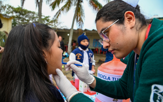 Fomenta gobierno de Coatzacoalcos la salud bucal y el cuidado del medio ambiente con el “Cepillatón”